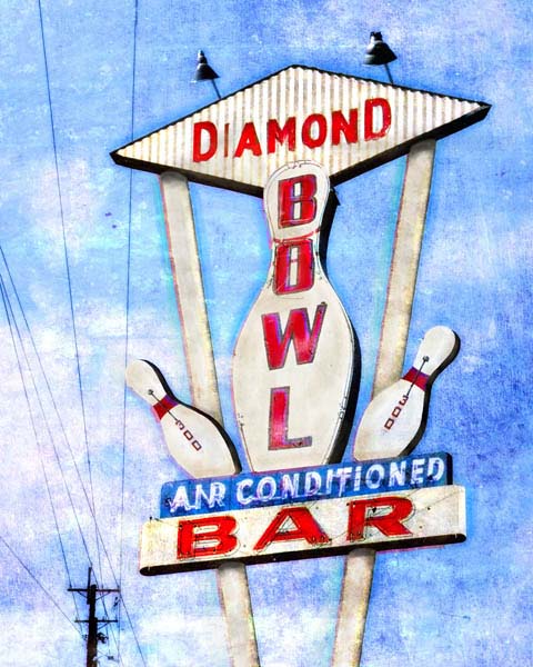 Highway | Retro | Bowling | Bar | Portrait | Canvas Print | Wall Art